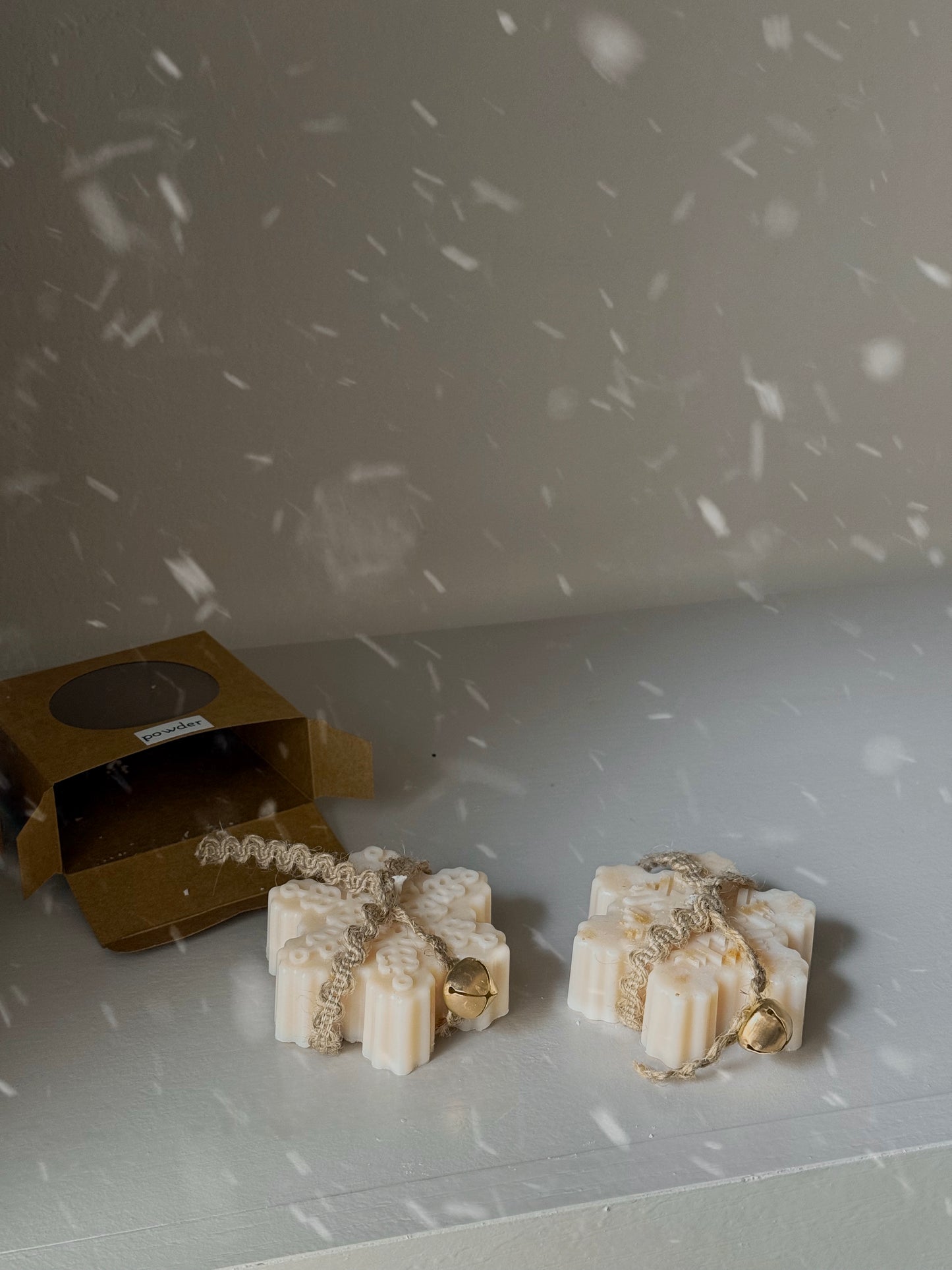 Snowflake candle
